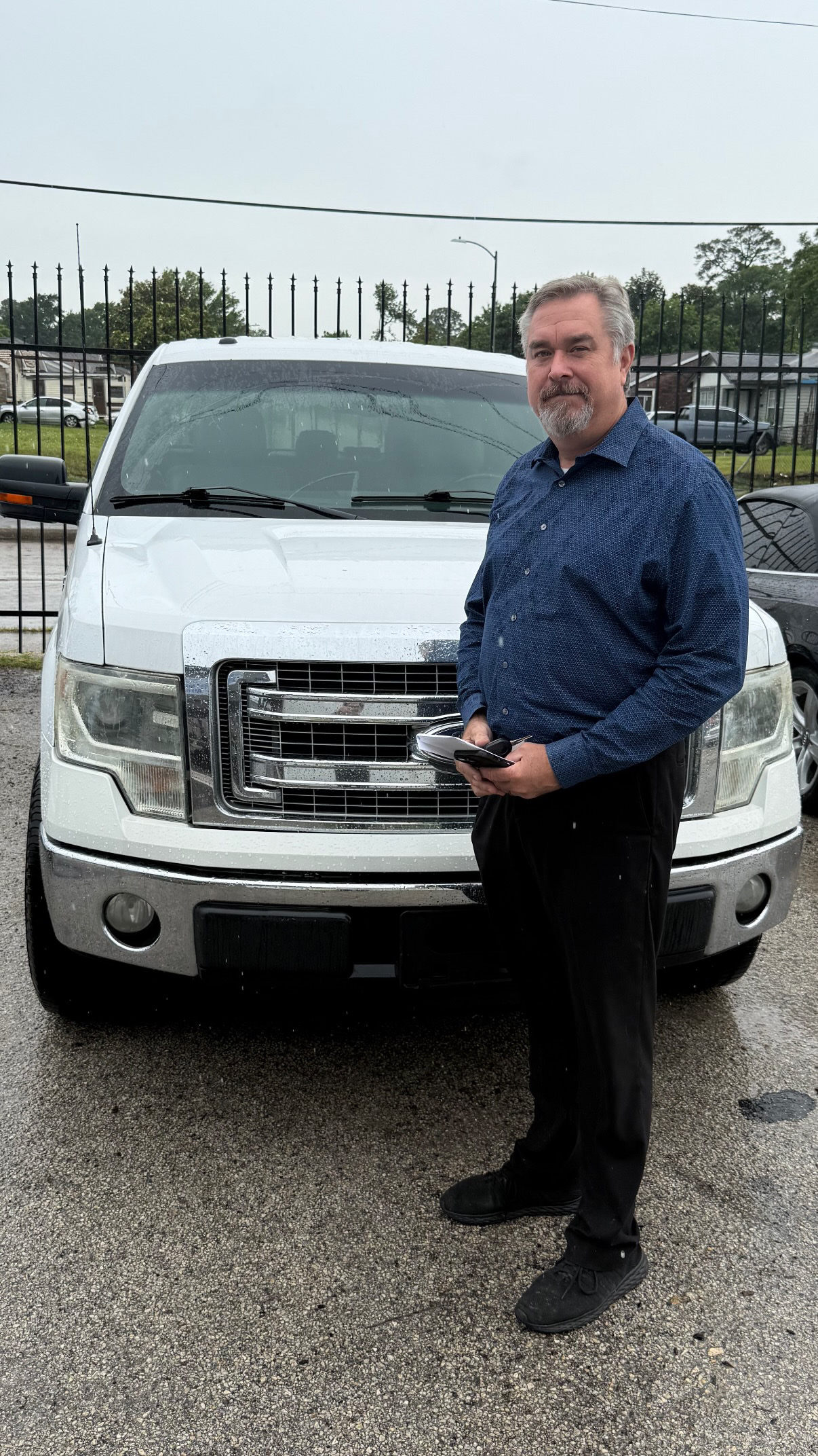 Satisfied Desirable Auto Group customer